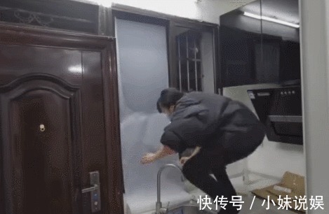 墙面|人生第一套房，是35㎡破旧二手房，她花了3个月改造后，太美了