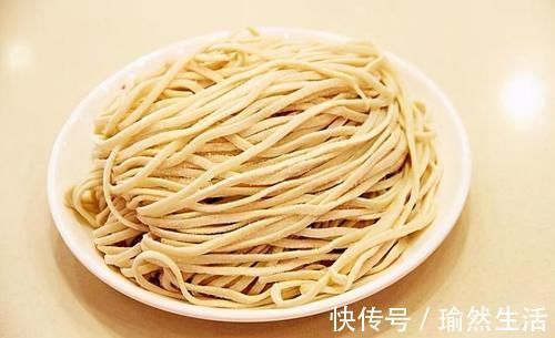 含糖量高|都说糖尿病人有很多忌口，那我们就来看看，哪些能吃，哪些不能吃