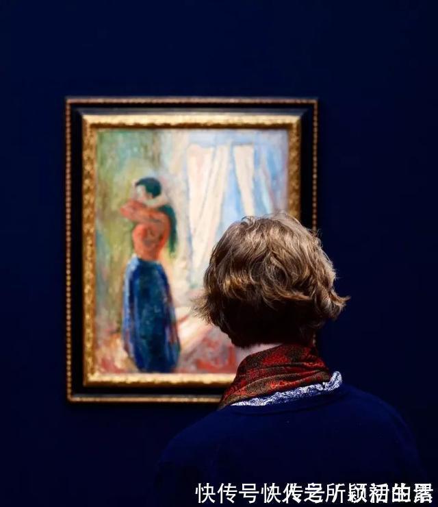 名画@和名画“撞衫”是一种怎样的体验?他花2年专拍艺术界最美的意外