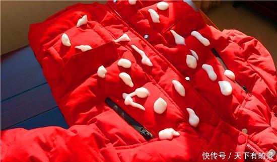 水洗过的羽绒服羽绒总是成坨?学会一招,羽绒快速蓬松起来
