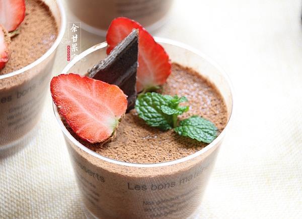 在家自制味美慕斯杯,口感细腻入口即化,学会后不用去买了