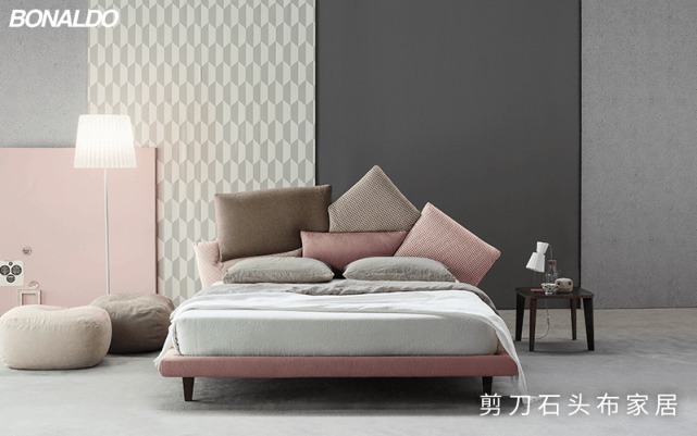 sl缔造无数经典设计的意大利Bonaldo家具鉴赏