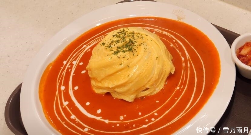 好吃|“米饭”别和鸡蛋一起炒了,把鸡蛋盖米饭上,又好吃又好看!