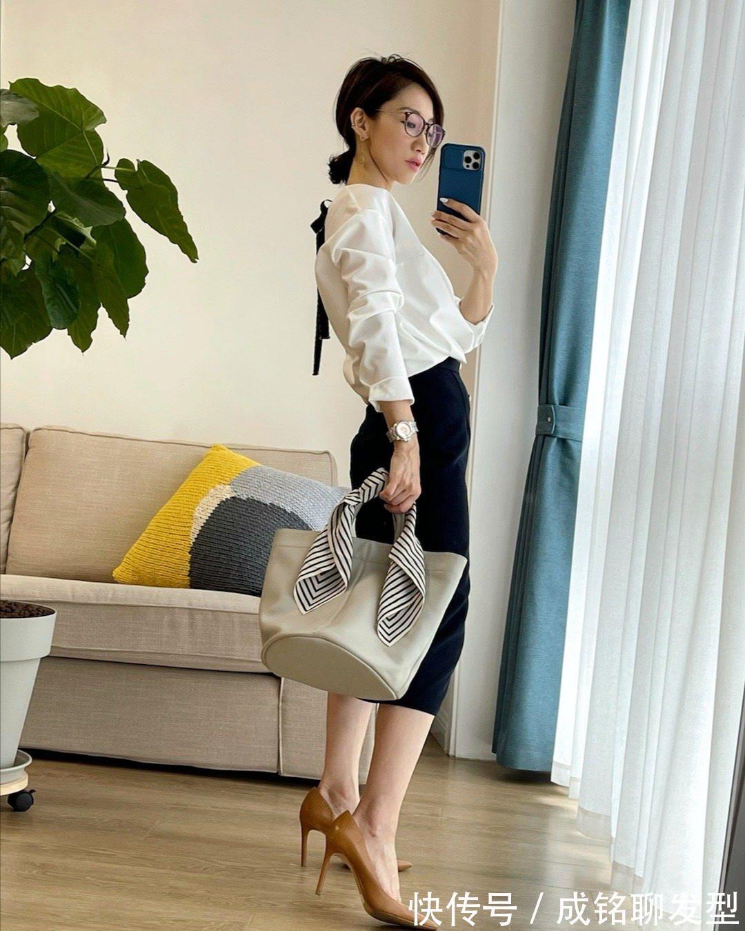 t恤|时尚圈中40岁女人这样穿,用简单的单品穿出减龄感,时髦又显气质