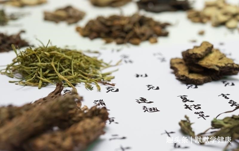 津液|经常汗出不止,原因有2种,2个中医止汗名方,帮你搞定“虚汗”