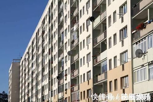 楼市|今年不买房,5年后是“哭”还是“笑”党媒发文直言