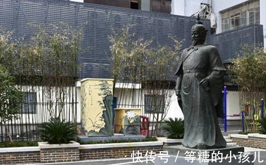 二十石$古代猛将力气有多大 使120斤刀, 舞300斤刀, 开2400斤弓！