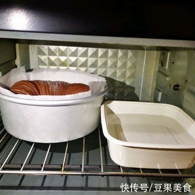 模具|老面法??可可毛线球面包