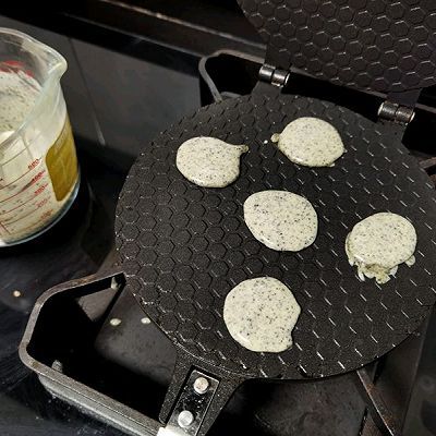 黑芝麻蛋卷脆片