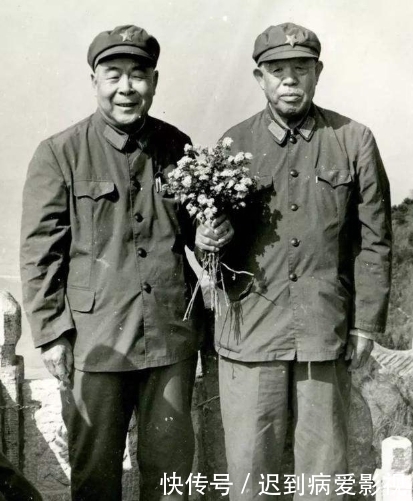 炮弹|此小兵当俘虏后便步步高升,竟成为师长,30万发炮弹撼不动他!