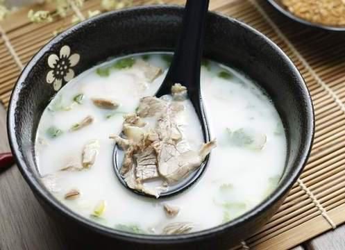 天冷|天冷记得多吃羊肉,炖羊肉时,只需放这3味料,羊汤鲜美无膻味