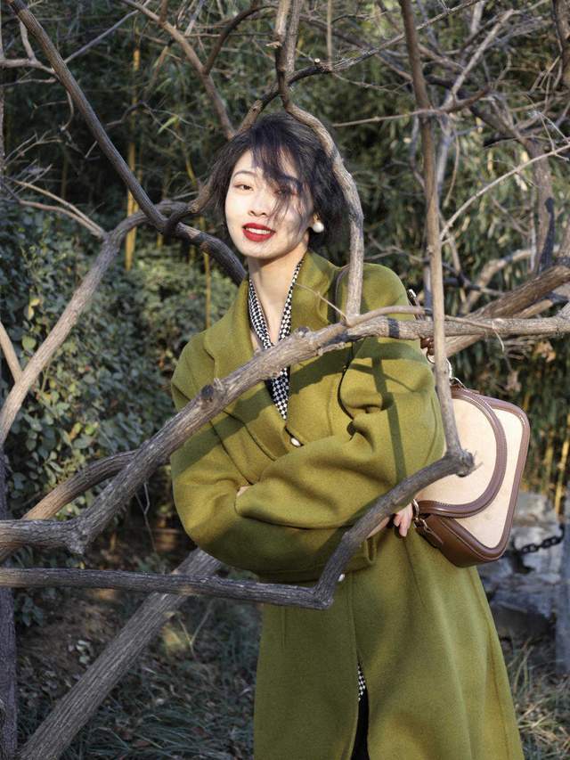 雷区 大衣内搭穿什么?一定要记住三个要点,避免碰到雷区,才能变好看