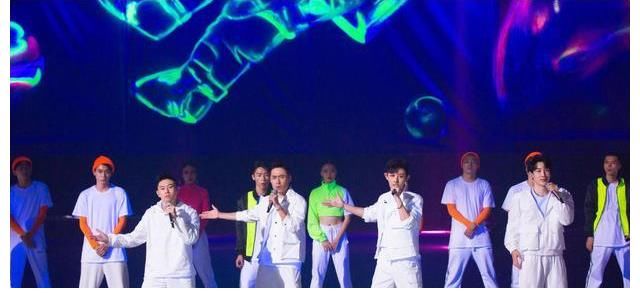 芒果台|《披荆斩棘的哥哥》：胡海泉这句话，说出了哥哥们受欢迎的原因