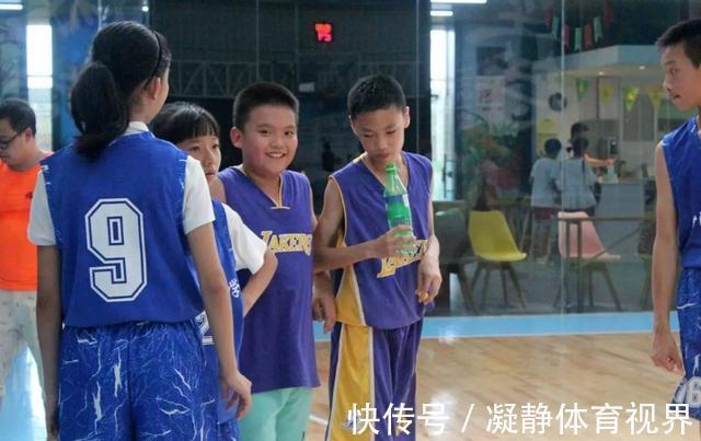 睡眠时间|中小学生“身高标准”出炉，毕业前达到这里才算达标，别拖了后腿