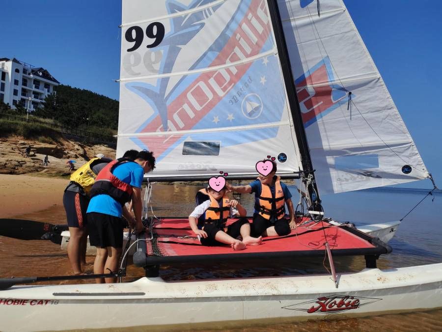 孩子们|“星星的孩子”放飞于海,自闭症儿童帆船体验+沙滩活动举行