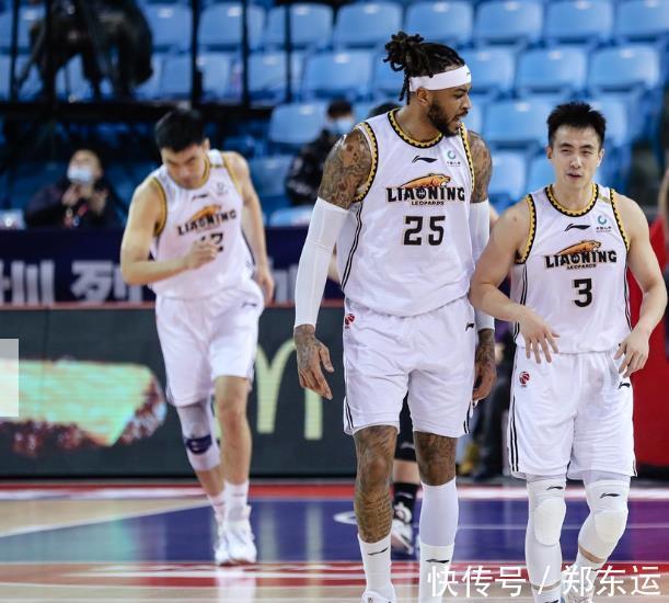 飞扣|张镇麟6次飞扣狂轰30+8,吴昌泽暴砍11分!双星41+9辽宁冠军太稳