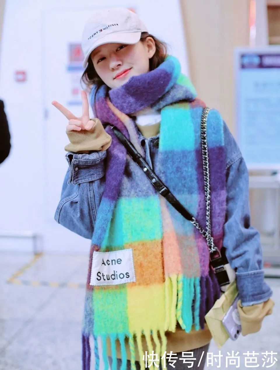  围巾|会挑围巾的女孩，衣Q不会太低，比如Jennie