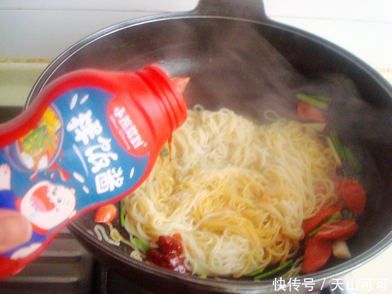 秒杀|米线不要煮了,这做法几分钟一盘,一盘5元不到,秒杀外卖