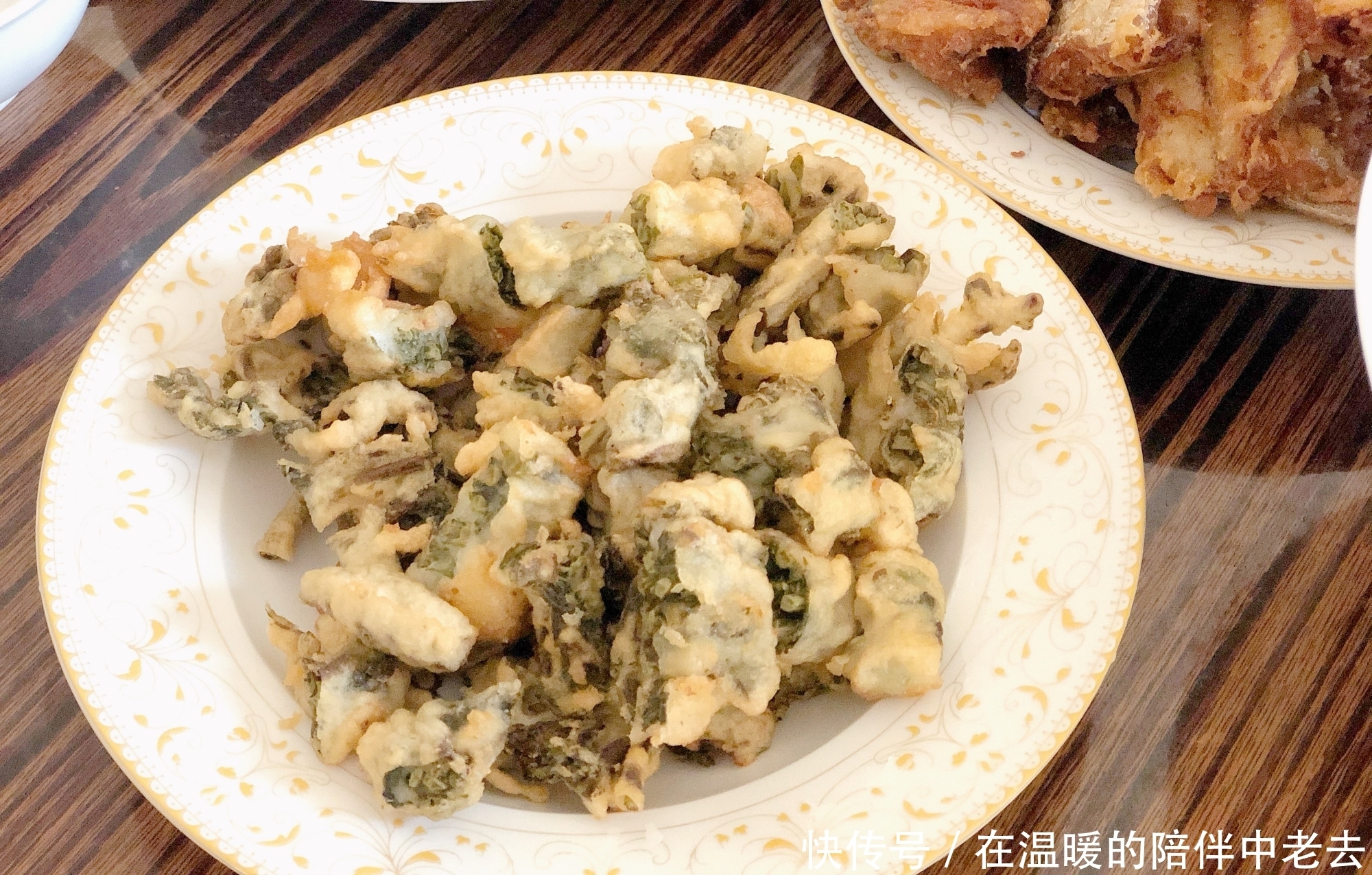 山东人这样吃年夜饭,一家7口,7道荤菜,5道素菜,寓意好有年味