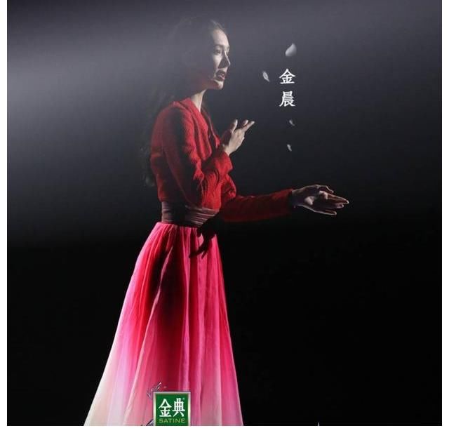 紅塵客棧|節目推“金晨一天洗兩次頭”上熱搜，尬翻網友，反幫對手收視登頂