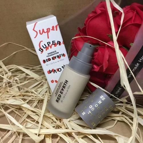 美宝莲|学生党不能错过的几款平价粉底液,性价比超高,高级又不踩雷