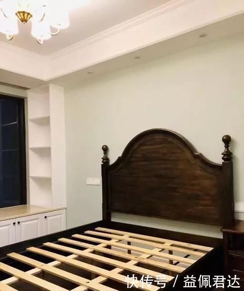 马赛克|老公坚持在过道打柜子,完工后我懵了,电视墙十分抢眼,谁见过!