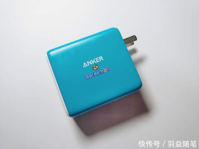 翻开包包给你看,短途出行都带些什么?超级实用的随身好物分享!