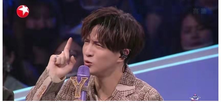 勉強(qiáng)，唱不動？74歲林子祥用實(shí)力證明：體面老去是對自己最大尊重