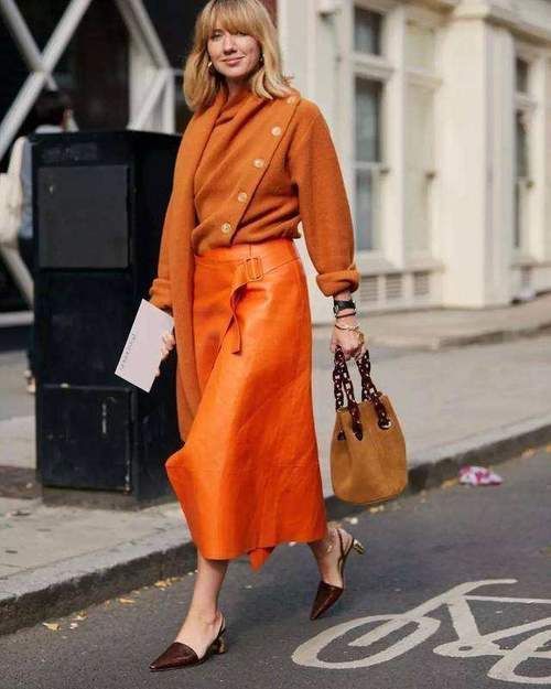 穿衣|黄黑皮女孩穿衣颜色指南:三大禁区不要踩,可穿的不止黑白灰