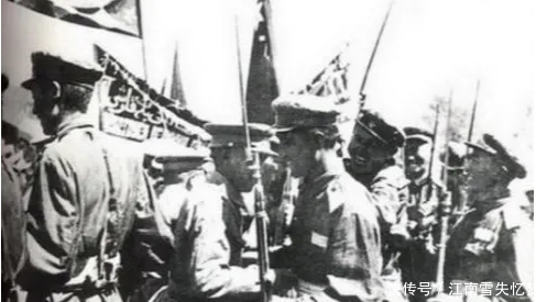 叛逃|开国少将带着6万人，叛逃苏联前还打了招呼，伟人得知后却这样说