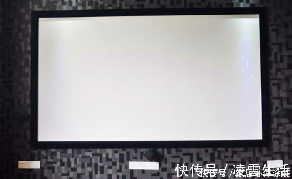 农村|闺蜜婆家的农村自建房，吹牛说花了500万，大家看值不值？