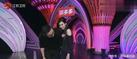 孟非 女嘉宾牵手时刻“谈条件”,男嘉宾一一答应,而孟非强压怒火!