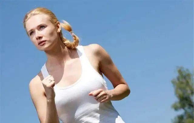 膳食纤维|晚上吃香蕉能减肥?但要牢记这个适宜的时间,体重或悄悄下降