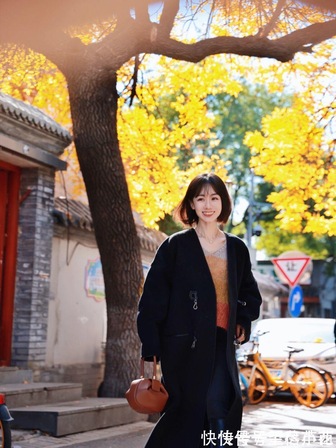 颜色 想要展现高级的女人,初冬选这5个颜色的大衣,不老气、不扮嫩