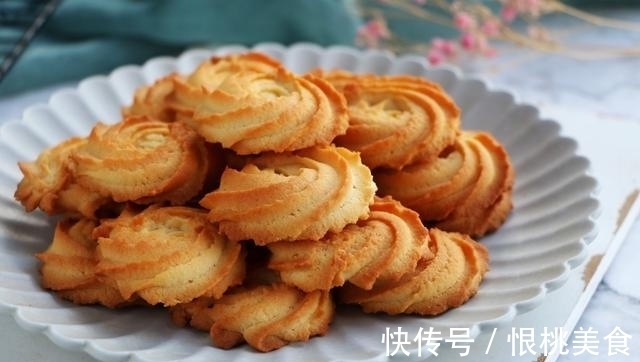 糖粉|简单几步,教你在家做曲奇饼干,又酥又脆比买的好吃,特别解馋