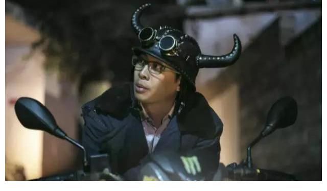 |《追凶者也》:幽默背后的细思极恐,不过是小人物之间的荒诞罢了