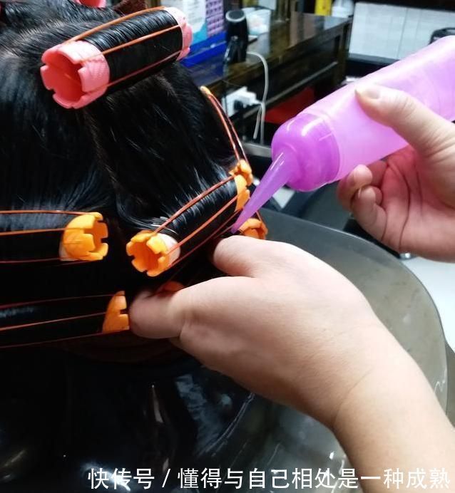 发型师 烫发“药水”便宜和贵的有啥区别?贵不一定是好的,但好的肯定贵