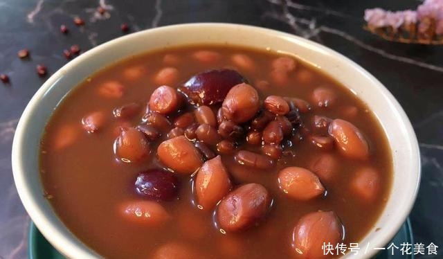 “四九”寒天,女人要常喝五紅湯,每天一碗,補氣補血,暖身暖胃