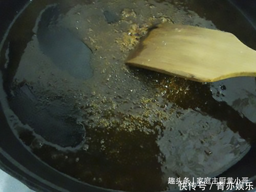 卤猪蹄掌握此妙招,比熟肉店买的还好吃,软烂入味满满的椒盐蛋白