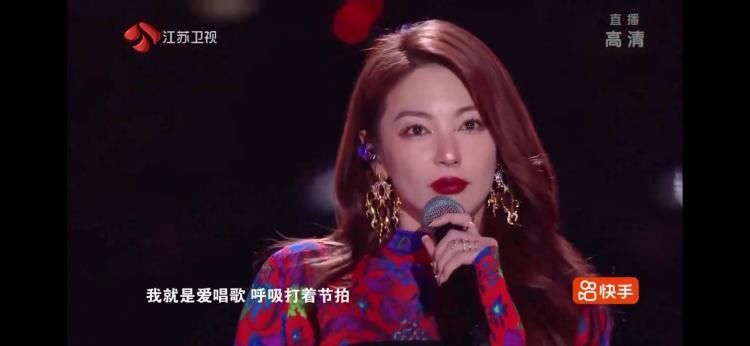  晚会|F4抠图假同框，五个岳云鹏傻傻分不清，江苏卫视晚会真的会玩