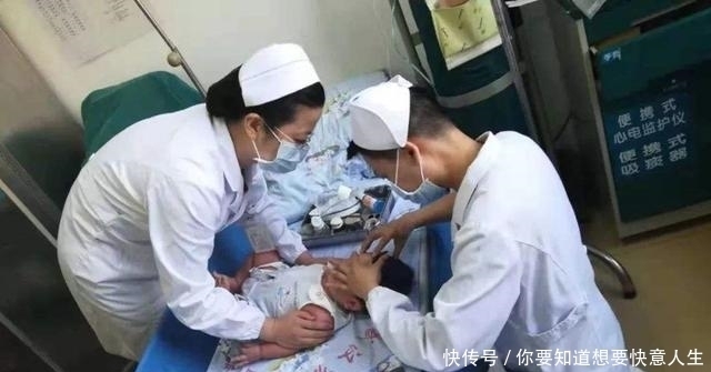 化学物质|4岁男孩误食干燥剂,宝妈临危不乱紧急施救,医生:家长做法很棒