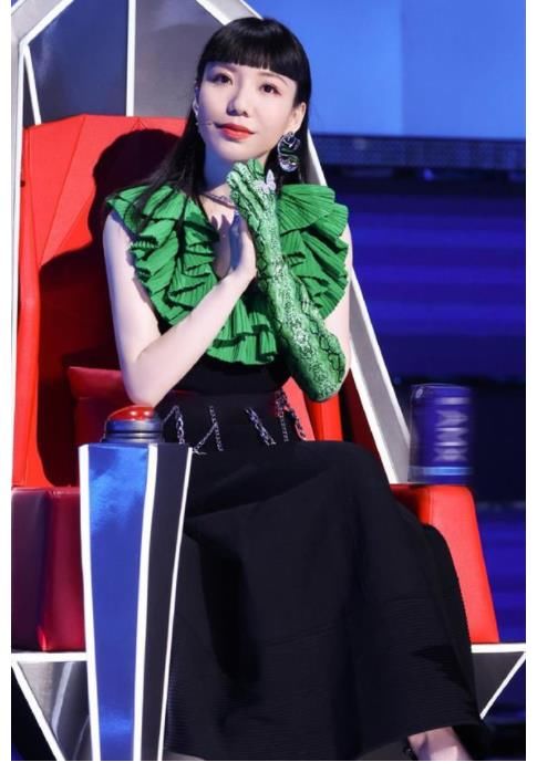 李荣浩|好声音助教该管管了！张碧晨晃眼，吴莫愁浮夸，网友大呼受不了