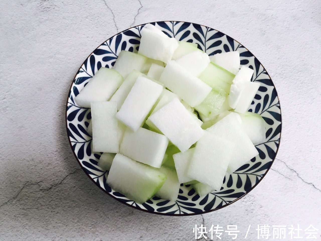 蚝油虾皮|蚝油虾皮炒冬瓜，低油低脂，美味健康