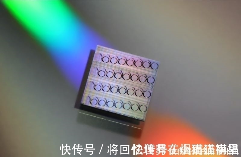 孤子|刘骏秋:研制氮化硅光学芯片技术,实现光频梳小型化和低成本