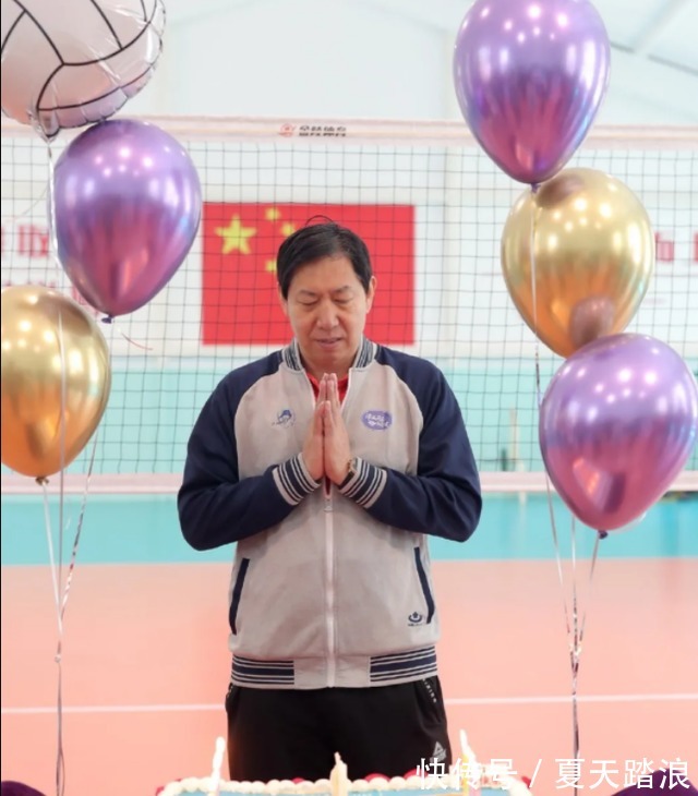 核心|10个冠军在手!天才少女李盈莹或成为新的国家队队长、核心!