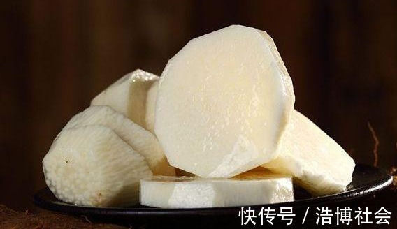 改善|女性不想老得快，常吃4种食物，美容养颜，改善气色，越吃越年轻