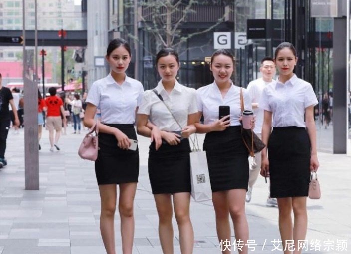 肯定|穿包臀裙走路快了,肯定会摔倒