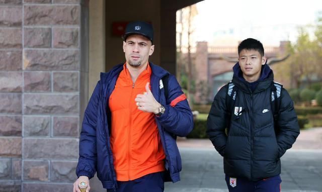 亞泰|泰山隊(duì)爭(zhēng)冠賽程出爐，連續(xù)對(duì)陣國(guó)安海港，還有個(gè)對(duì)手不容忽視