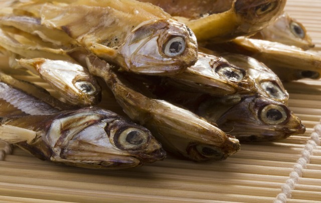 患者|高血压患者不能吃大蒜,医生提醒,除大蒜外,还要少碰2种食物