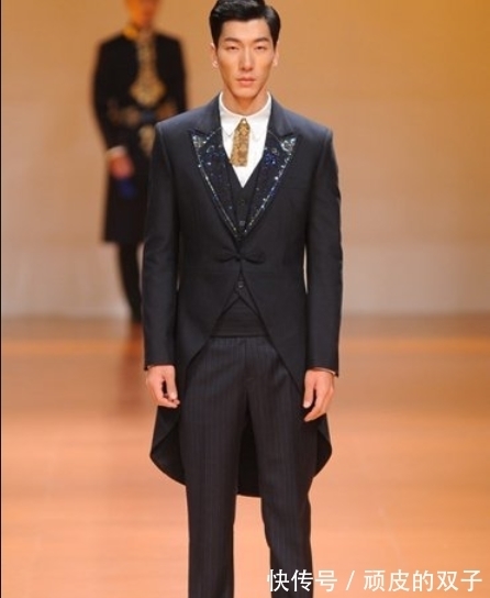 做家务的男人|凭借《爸爸去哪儿》走红，如今快要“失业”，张亮成家庭“煮夫”